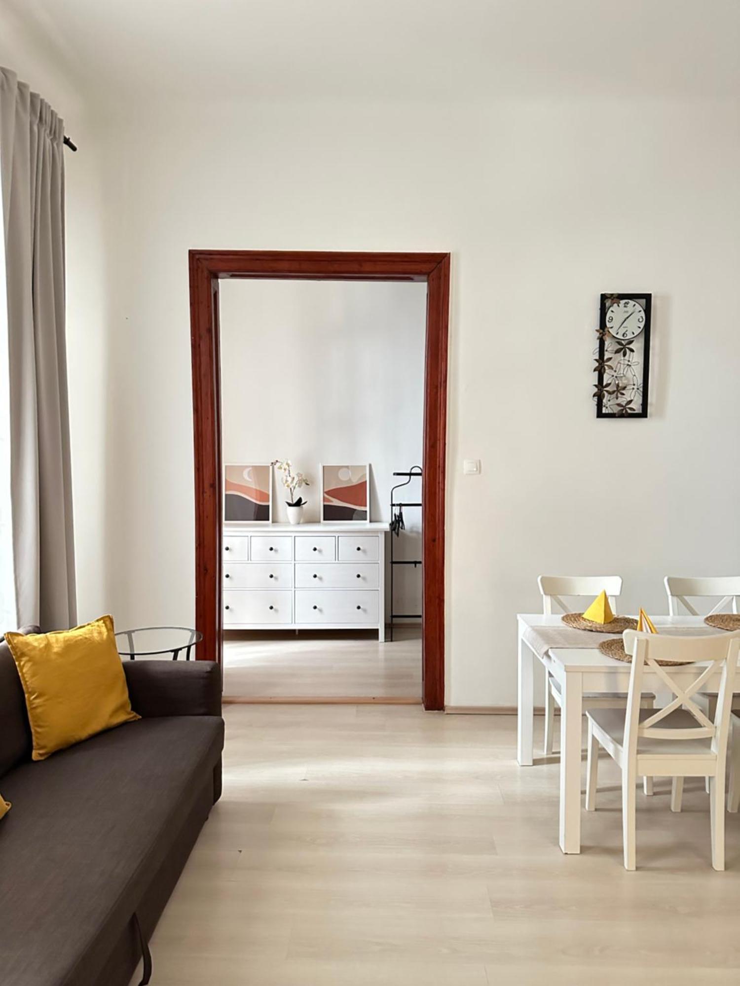 Apartment In Historical Part - Old Town Top Address Братислава Екстер'єр фото
