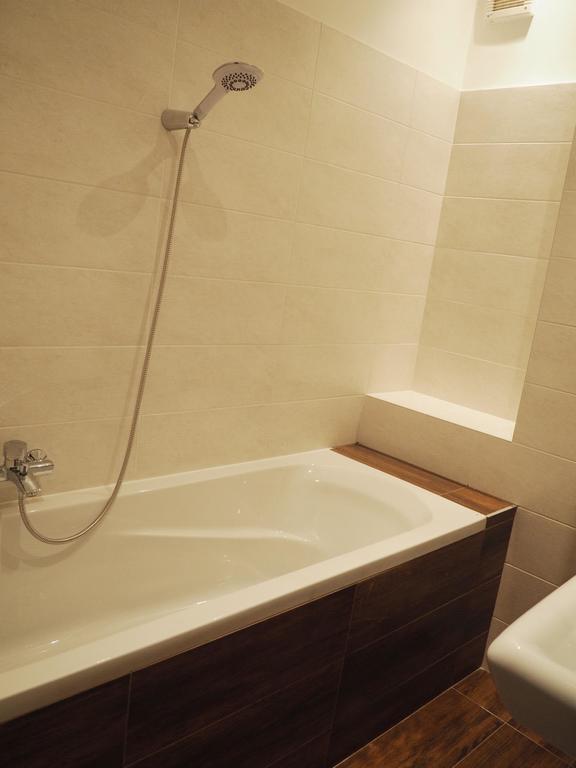 Apartment In Historical Part - Old Town Top Address Братислава Екстер'єр фото